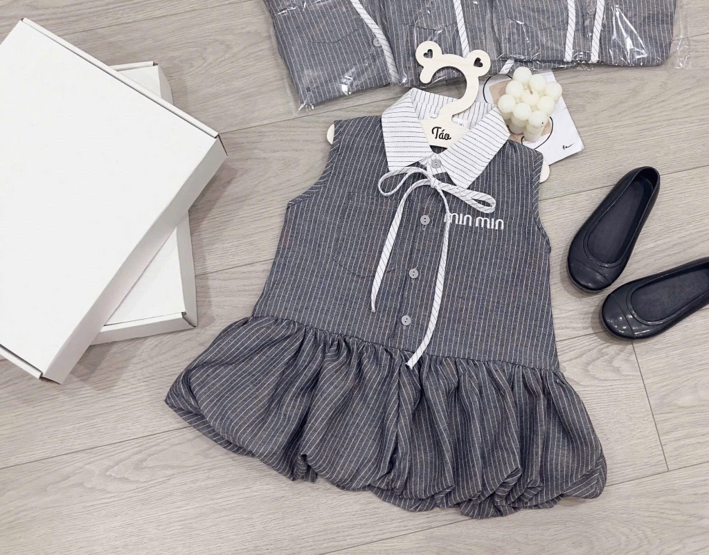 VÁY KẺ XÁM MINMIN CHO BÉ GÁI