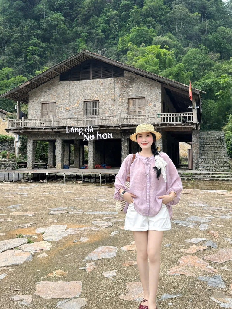 SET BÈO TÍM QUẦN CỘC TRẮNG NỮ
