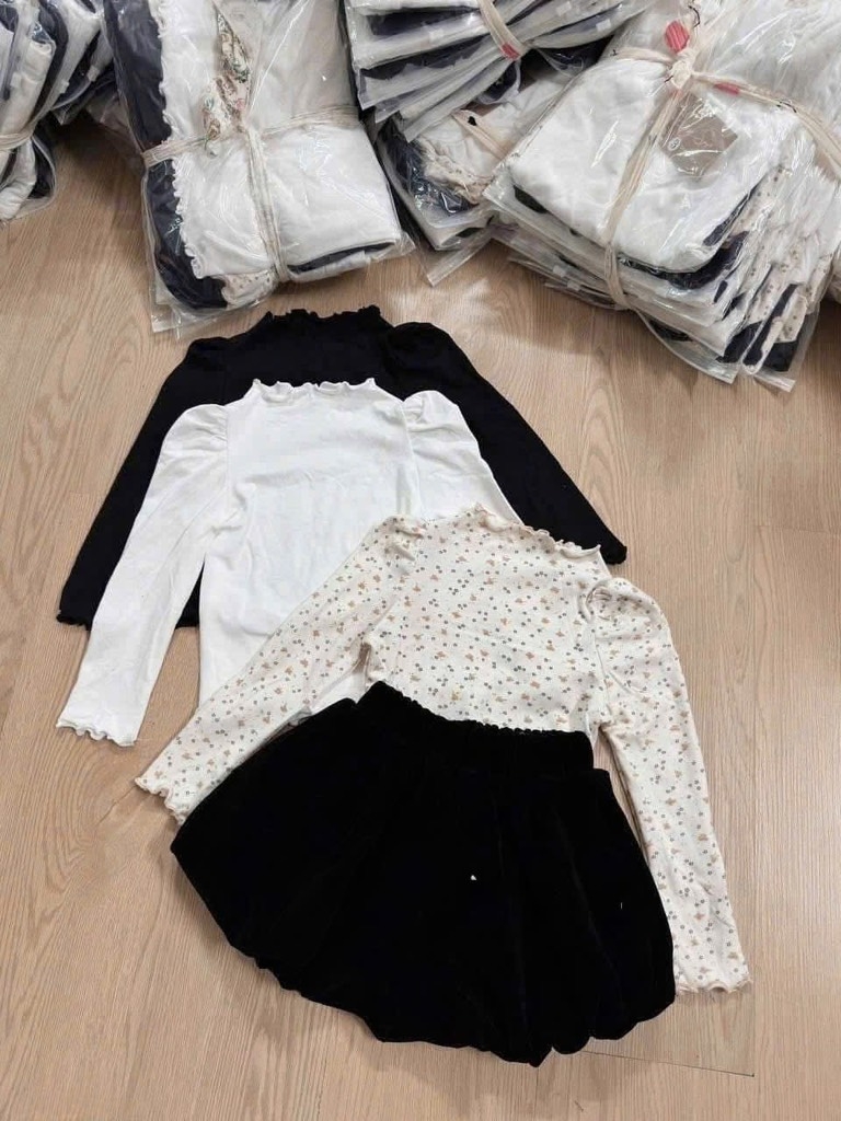 SET BỘ DÀI 3 ÁO GIỮ NHIỆT MIX QUẦN PHỒNG NHUNG BÉ GÁI