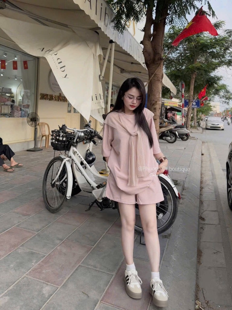SET BỘ ÁO PHÔNG QUẦN ĐÙI 3 MÀU KÈM KHĂN NỮ