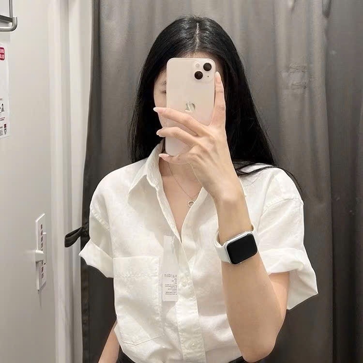 ÁO SƠ MI TRẮNG CỘC TAY TÚI TRƯỚC NỮ SẴN (XẢ 55k)