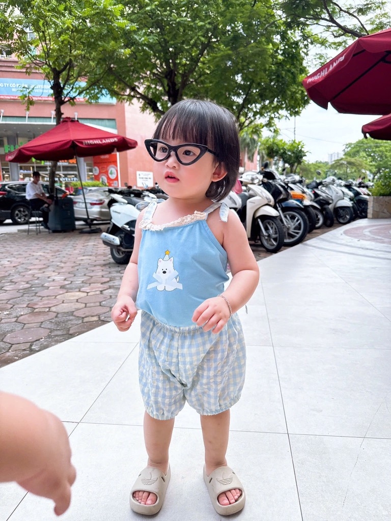BỘ 2 DÂY BÉ GÁI XANH DƯƠNG HÌNH GẤU (xả 45k)