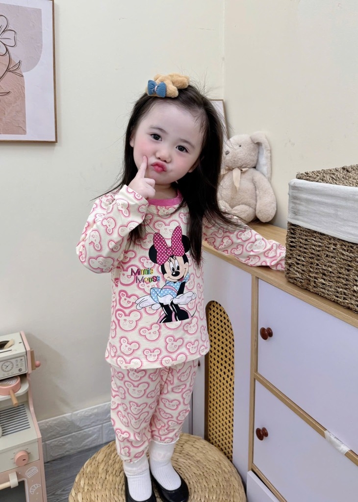 SET 3 BỘ DÀI MICKEY HELLO KITTY TONE HỒNG BÉ GÁI(XẢ 155k)