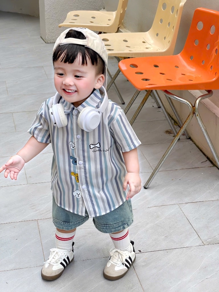 SET ÁO SƠ MI CỘC TAY KẺ KÈM QUẦN BÒ BÉ TRAI