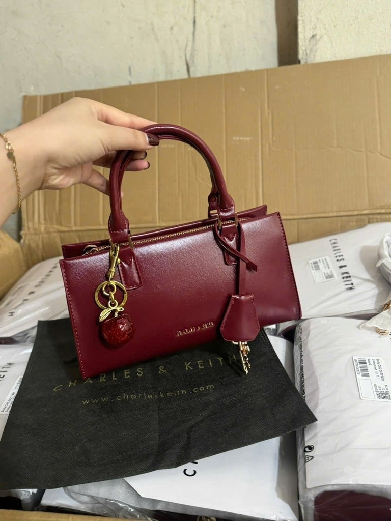 TÚI XÁCH PHỤ KIỆN - CHARM CHERRY ĐỎ