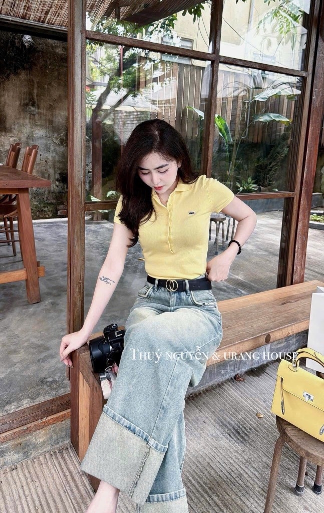 ÁO LEN DỆT WGWE VÀNG THÊU CÁ SẤU NỮ SẴN