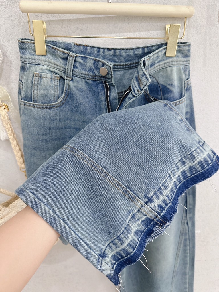QUẦN JEANS NỮ LOE GẤU VẠT KIỂU