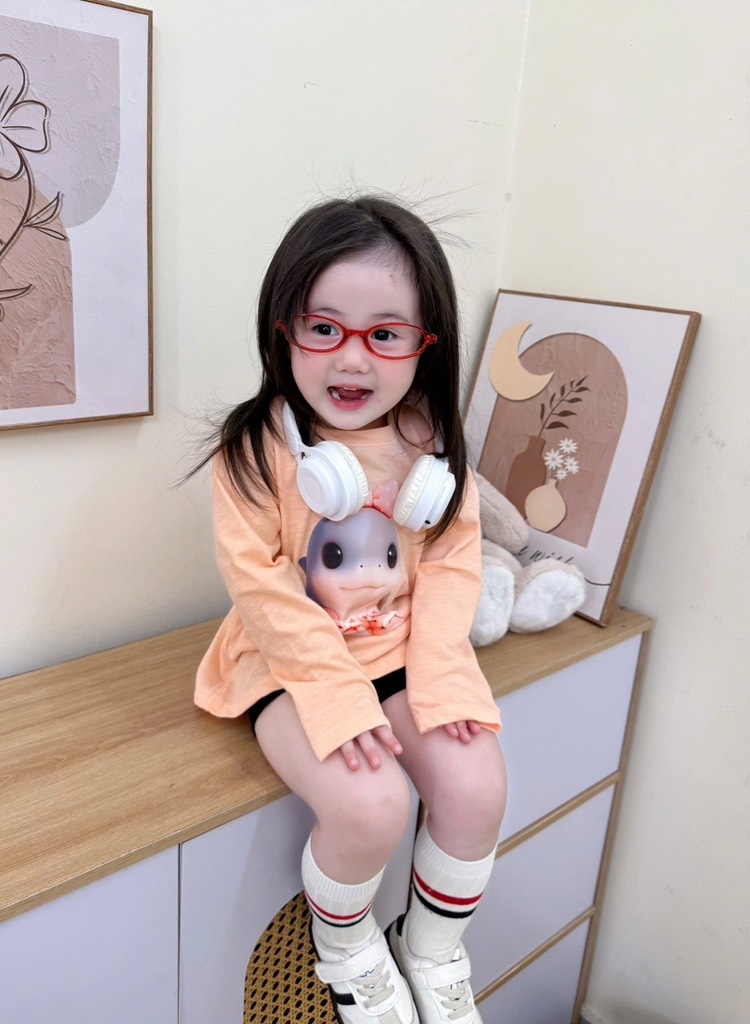 SET 4 ÁO XƯỚC HH CAPUCHINO XAHUR DÀI TAY BÉ GÁI