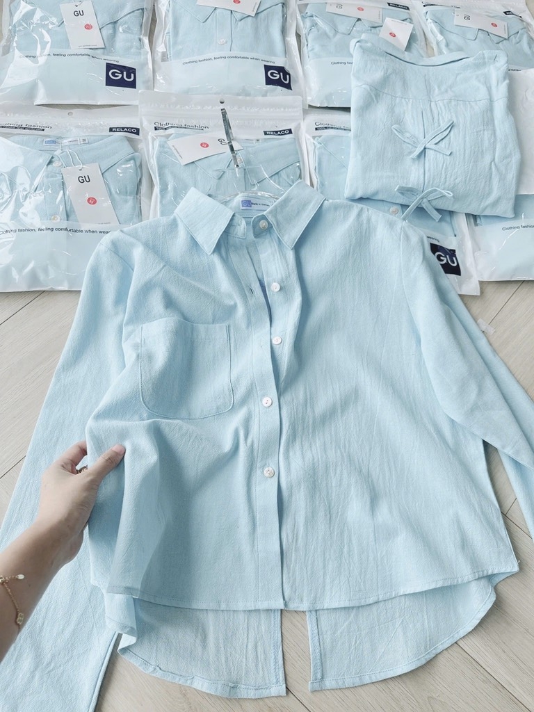 ÁO SƠ MI GU ĐÍNH NƠ SAU NỮ SẴN