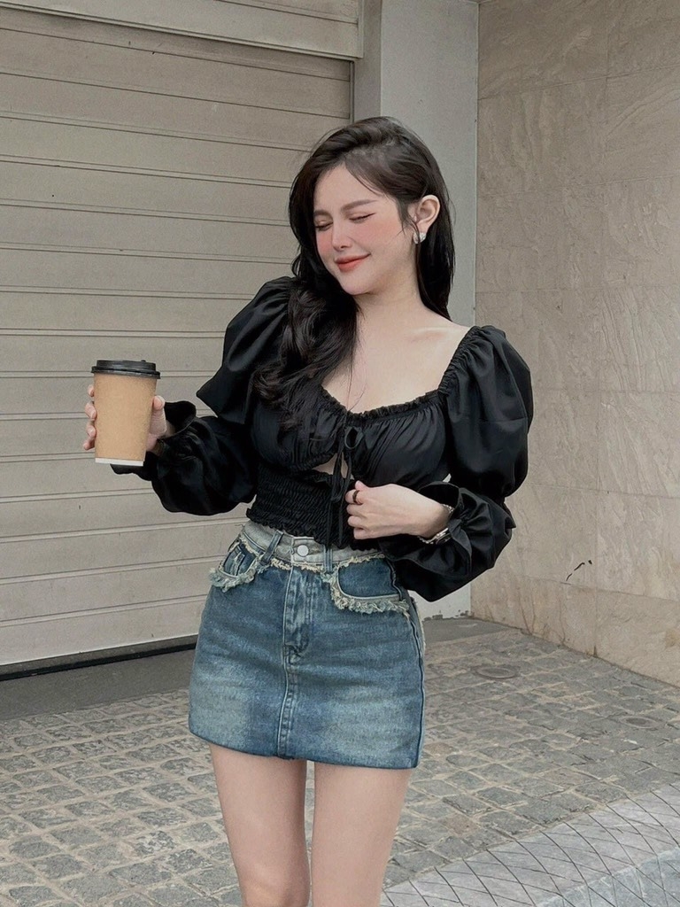 ÁO CROP TAY BỒNG CHUN EO XẢ (30k)