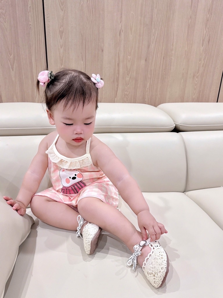 SET 2 BỘ HOA NHÍ VIỀN REN BÉ GÁI
