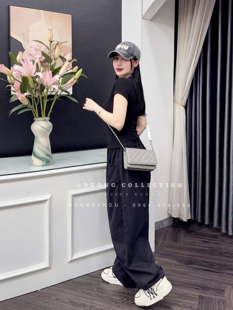 QUẦN BAGGY KAKI TÚI VUÔNG SAU NỮ SẴN