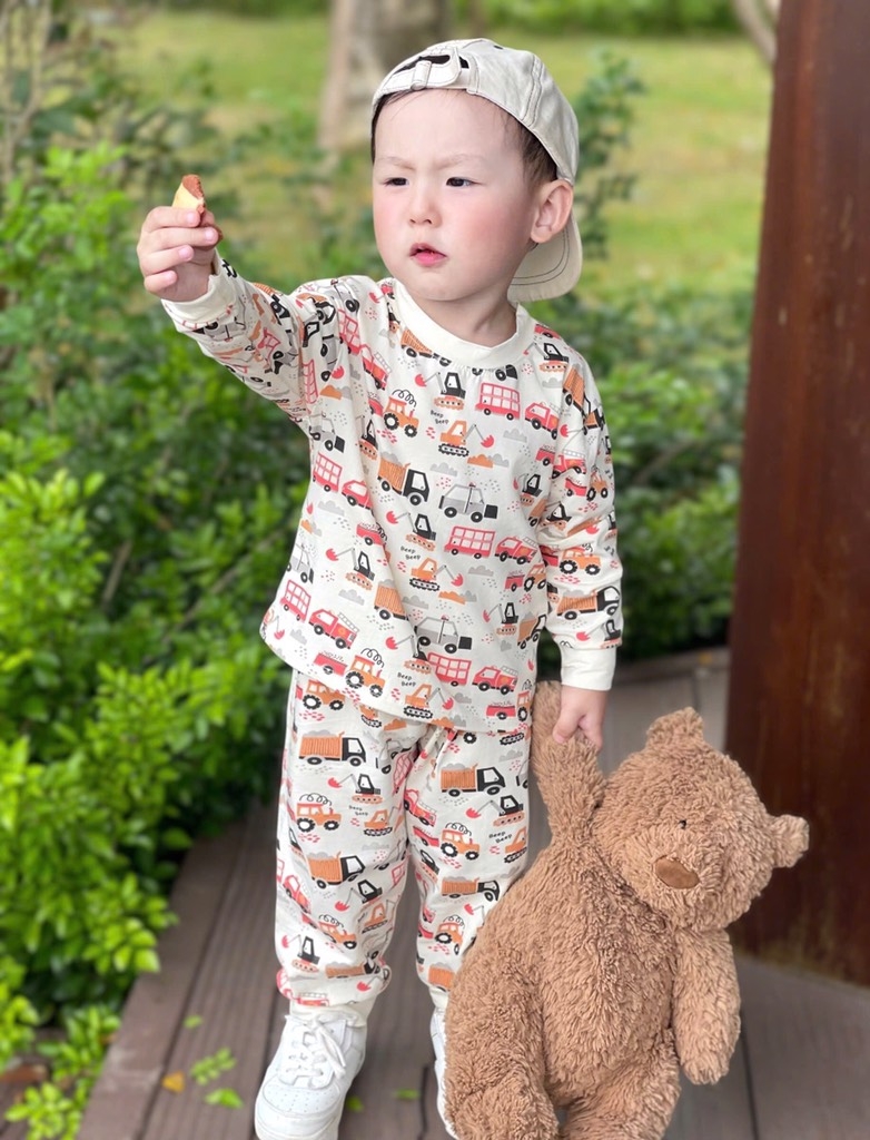 SET 2 BỘ DÀI OTO NHÍ MÀU ĐỎ KẺ GHI BÉ TRAI SẴN