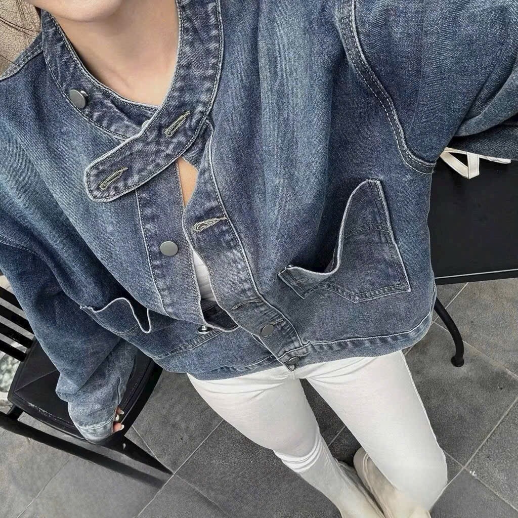 ÁO KHOÁC JEANS NỮ TÚI NGỰC CỔ TÀU THU ĐÔNG
