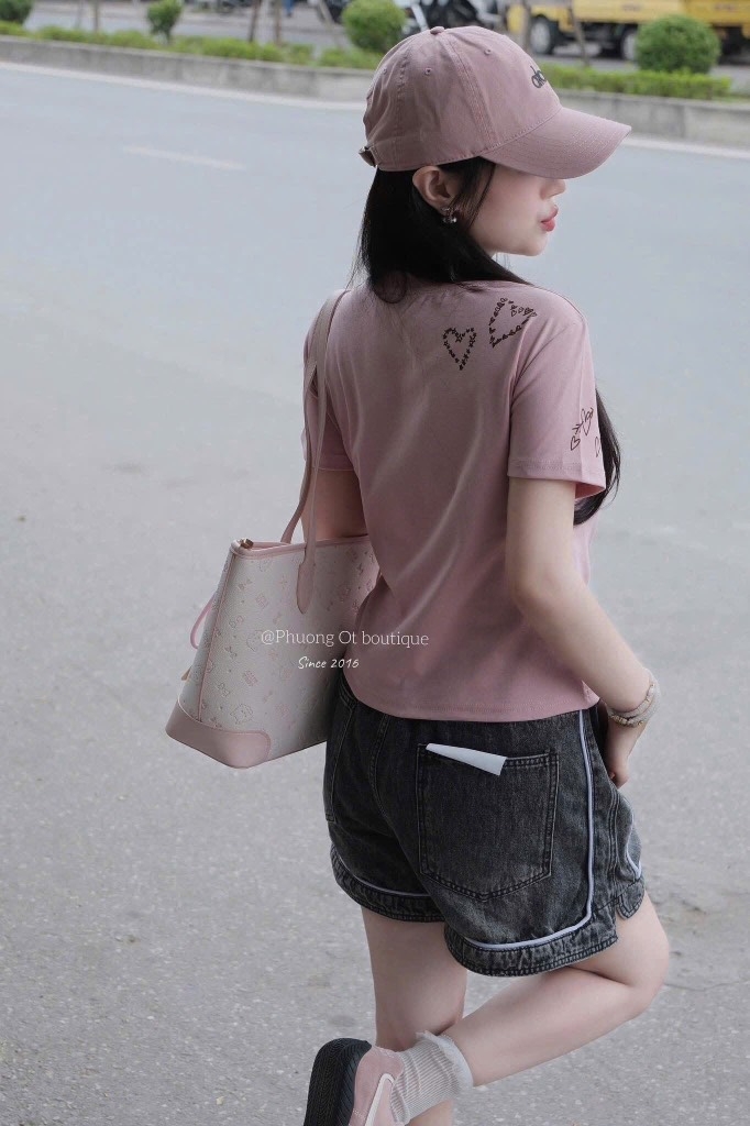 SET ĐỒ HELLO KITTY CỰC XINH