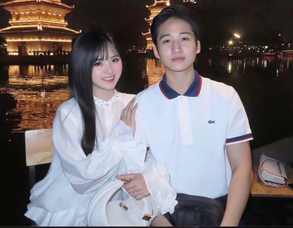 ÁO POLO LACCOST PHỐI CỔ THAN NAM
