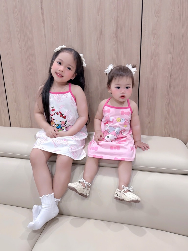 SET VÁY 2 DÂY KITTY MELODY BÉ GÁI