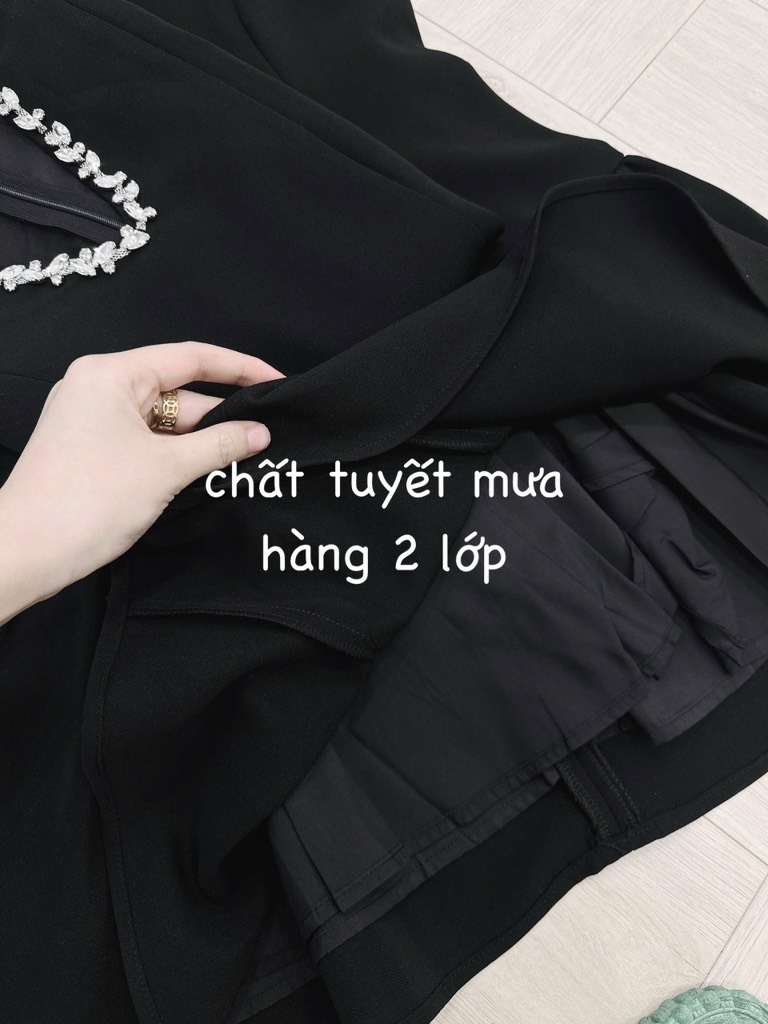 VÁY CỔ V KHÂU ĐÁ CỔ XOÈ NHẸ NỮ SẴN