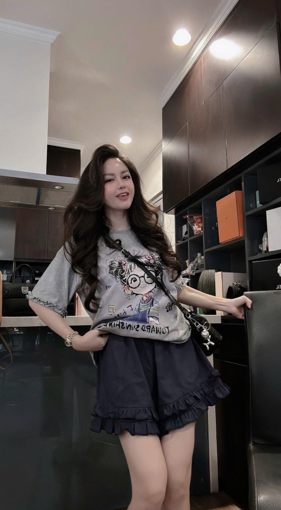 SET BỘ CÔ GÁI XÁM KÈM BUỘC TÓC NỮ