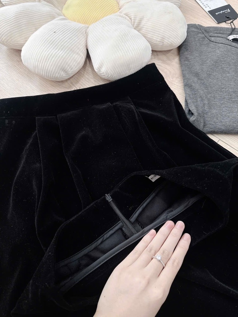 SET BỘ ÁO CV NHUNG XẾP LY NỮ THU ĐÔNG SẴN (SALE 145k)
