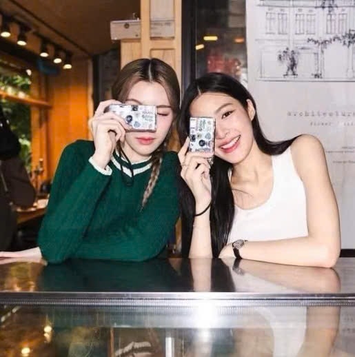ÁO LEN XANH CỔ TIM VIỀN TRẮNG NỮ THU ĐÔNG SẴN