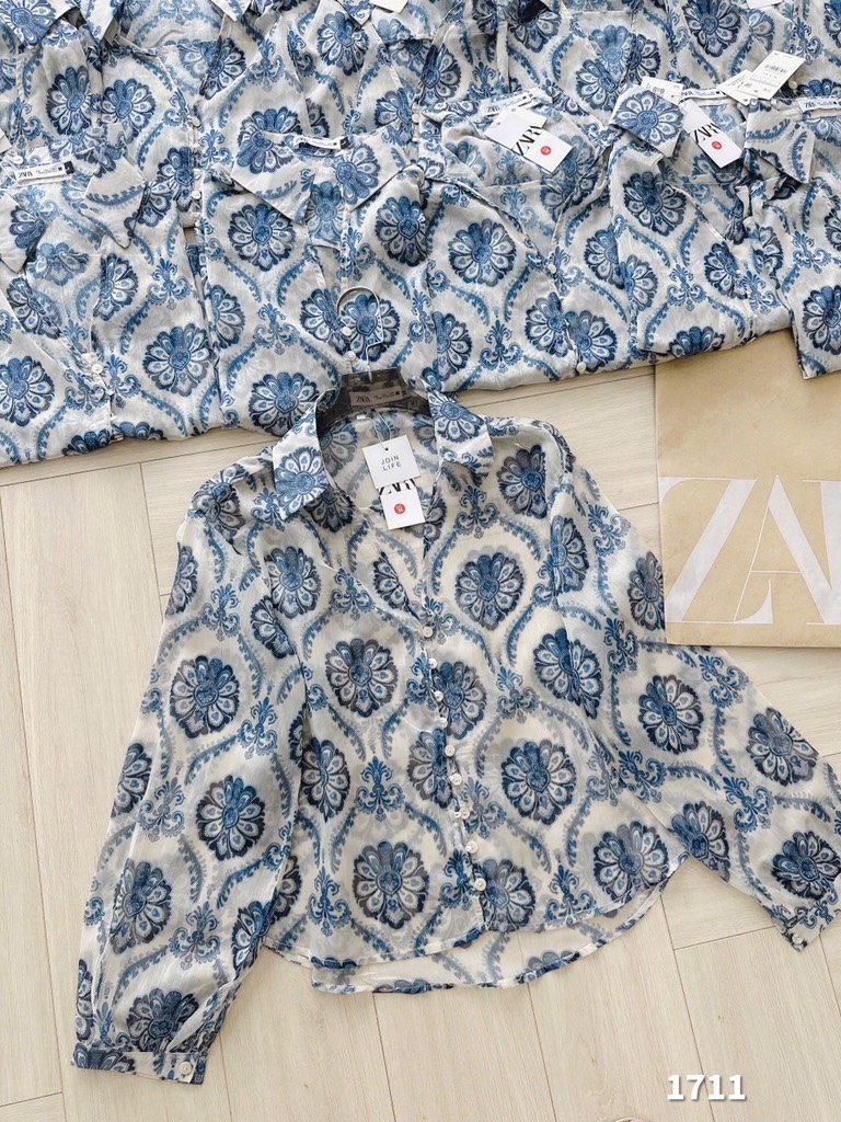 ÁO VOAN ZARA HOẠ TIẾT CÚC TRAI NỮ
