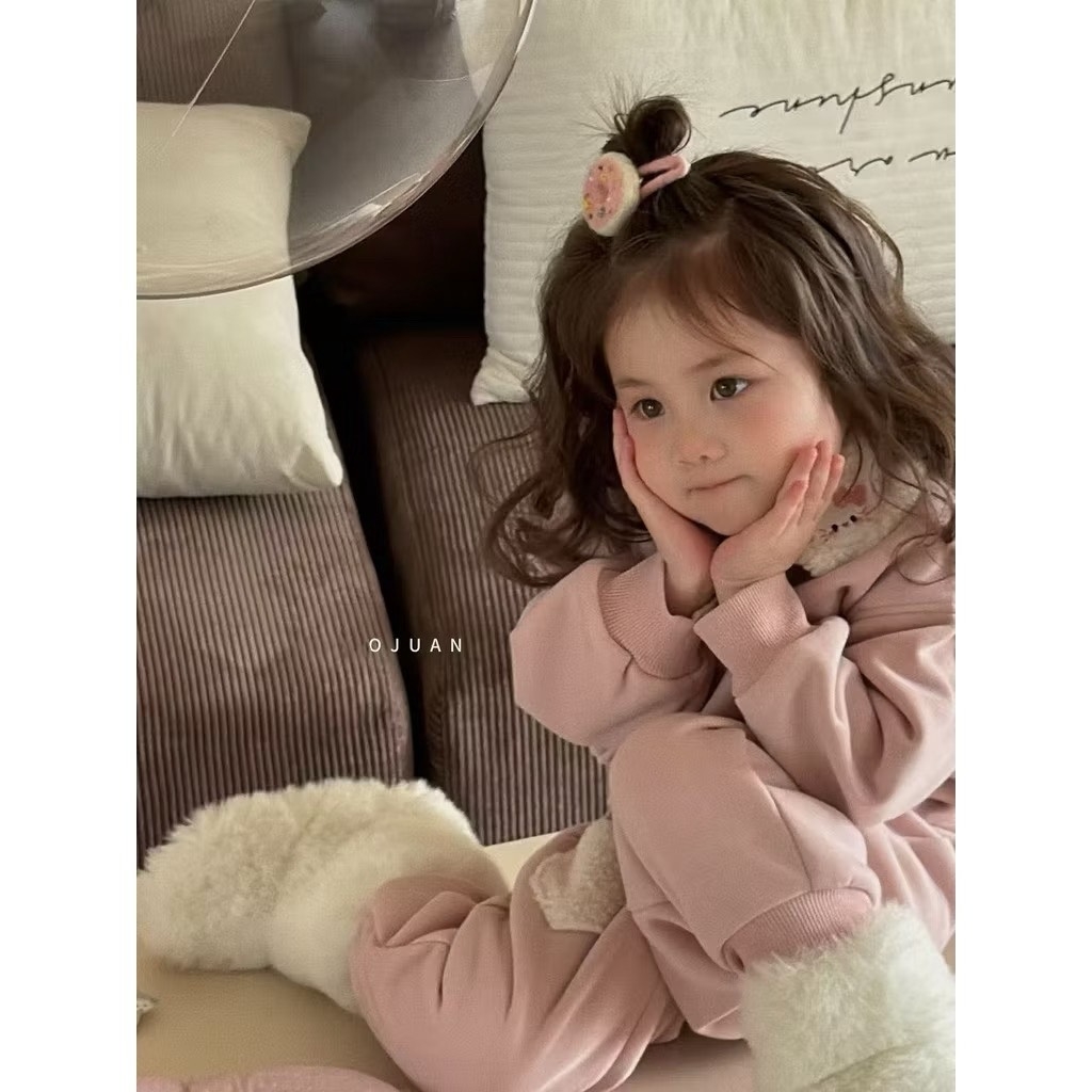 BỘ DÀI NỈ LÔNG HỒNG QUẦN TIM BÉ GÁI