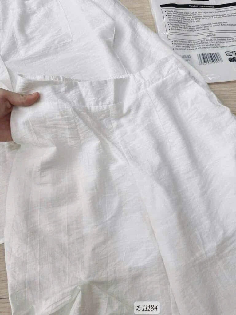 SÉT BỘ ĐŨI TRẮNG DÀI CỔ BẺ NỮ SẴN (TĂNG GIÁ)