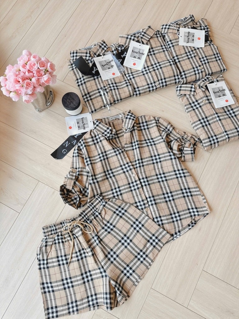 SET KẺ NÂU TAY KHUY MIX SHORT NỮ SẴN