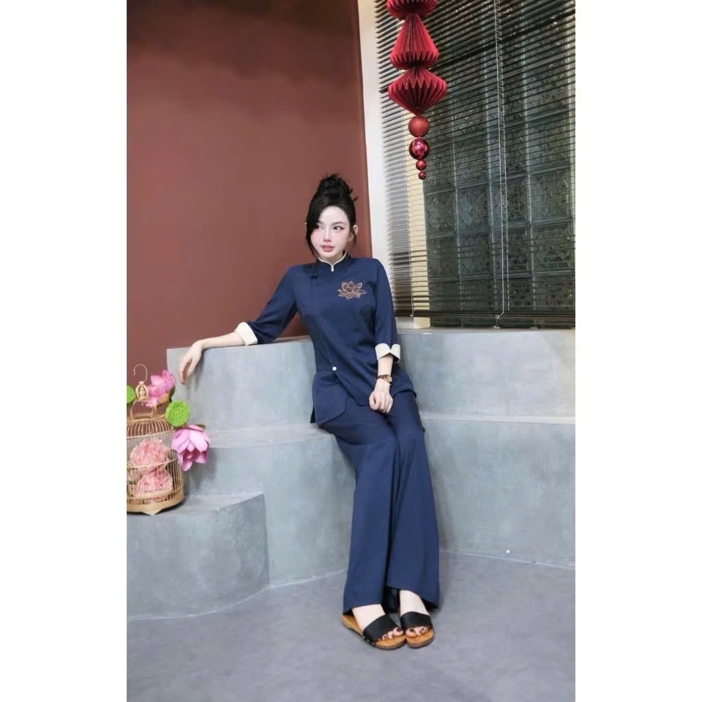 PHÁP PHỤC ĐI CHÙA CỔ TÀU NỮ