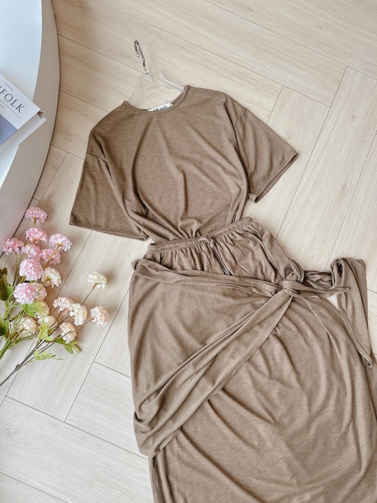 SET LEN NÂU VÁY SUÔNG BUỘC KHĂN NỮ THU ĐÔNG