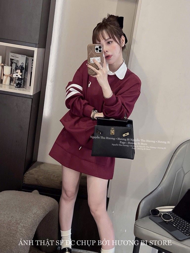 SET ÁO THÊU NGỰA VÁY NGẮN ĐỎ MẬN NỮ THU ĐÔNG