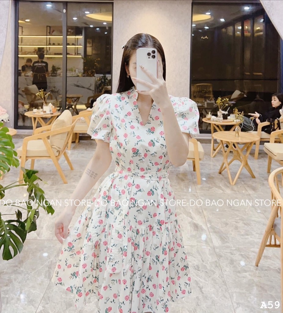 VÁY HOA CHẠY DÂY CỔ V 2 LỚP SẴN