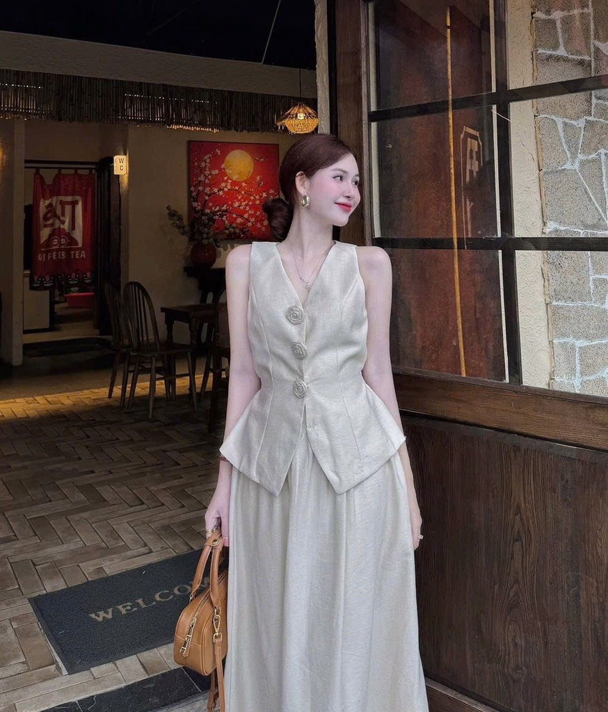 SET LINEN CỔ VEST ĐÍNH HOA - SANG XỊN MỊN NỮ