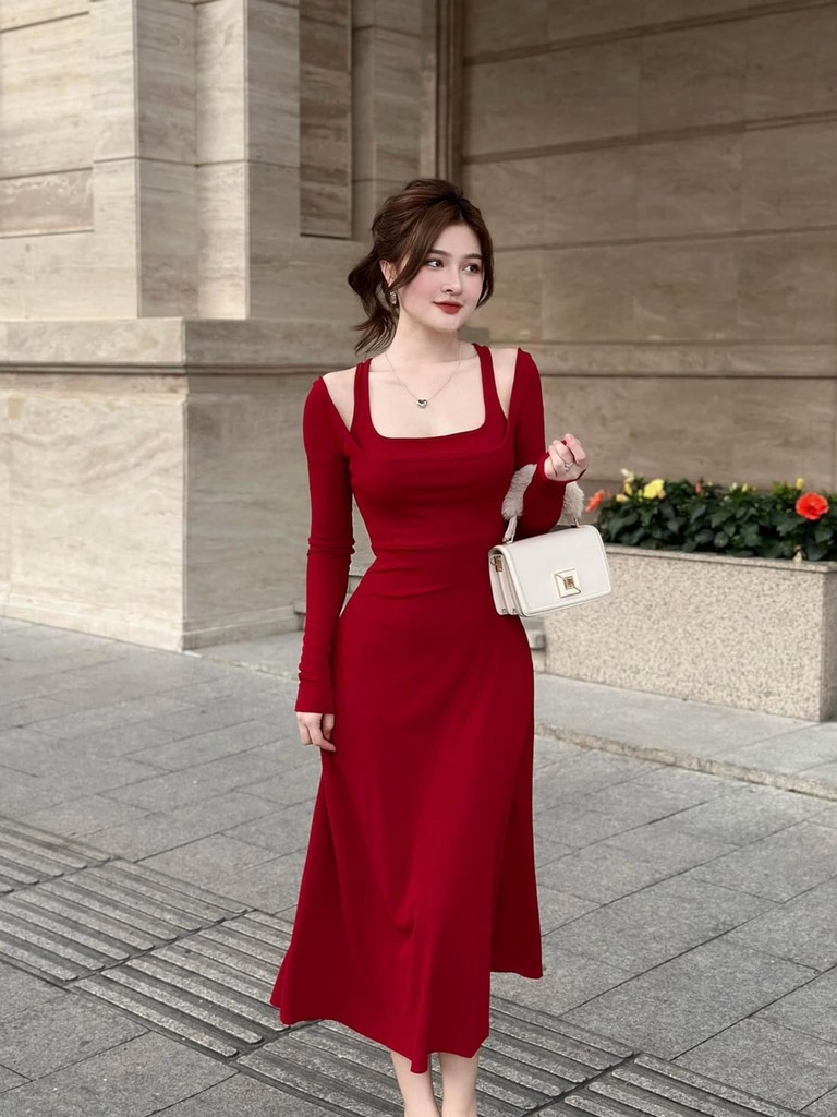 VÁY LEN MIDI CỔ VUÔNG ĐAN(xả 128k)