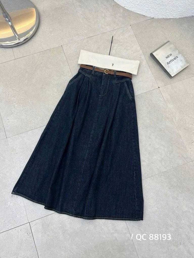 SET ÁO CHÂN VÁY XOÈ KÈM KHĂN NỮ