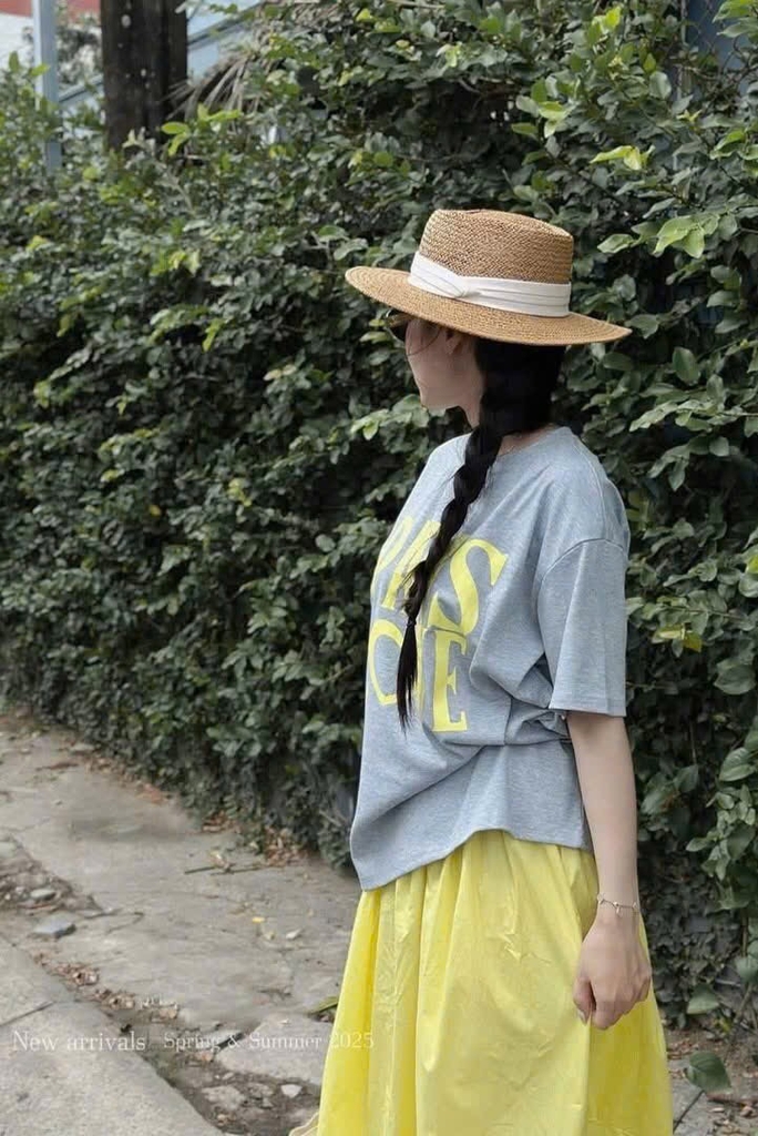 SET ÁO COTTON XÁM PARIS LOVE CHÂN VÁY VÀNG NỮ