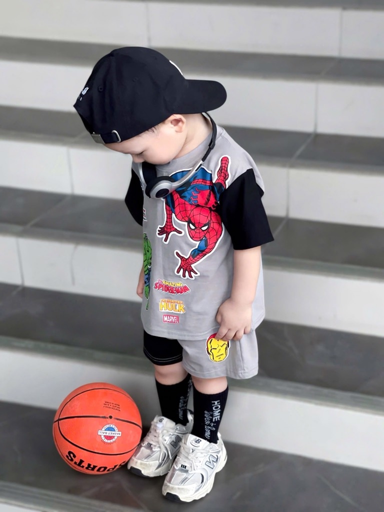 SET SIÊU NHÂN PHỐI ỐNG TAY ĐEN BÉ TRAI SẴN
