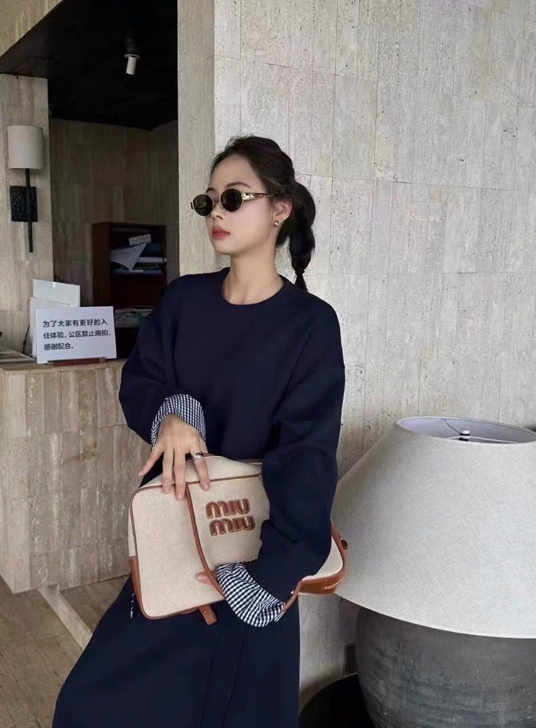 SET ÁO CHÂN VÁY NỈ NỮ THU ĐÔNG