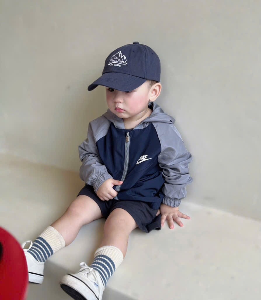 ÁO KHOÁC GIÓ NIKE 4 MÀU DÀI TAY BÉ TRAI