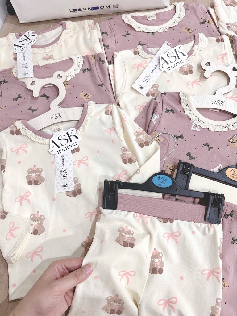 SET 2 BỘ DÀI COTTON GẤU NƠ MÀU HỒNG TÍM - BE BÉ GÁI