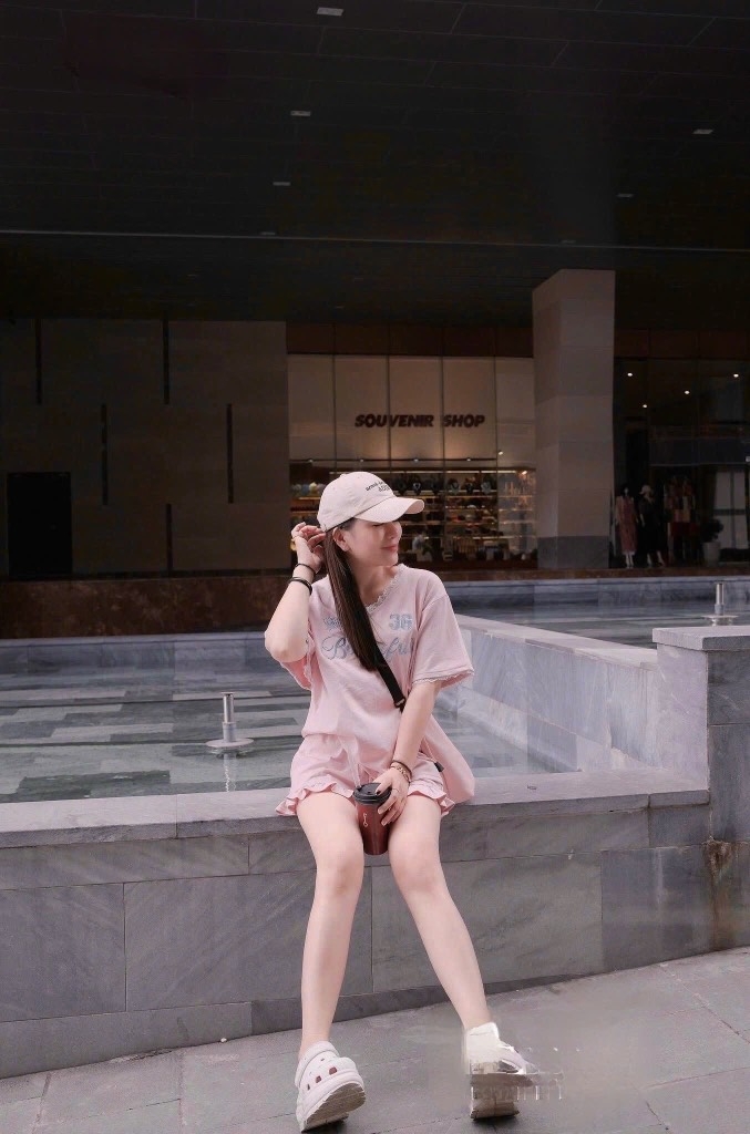 SET CỔ TIM SHORT BÈO PHỐI REN NỮ SẴN