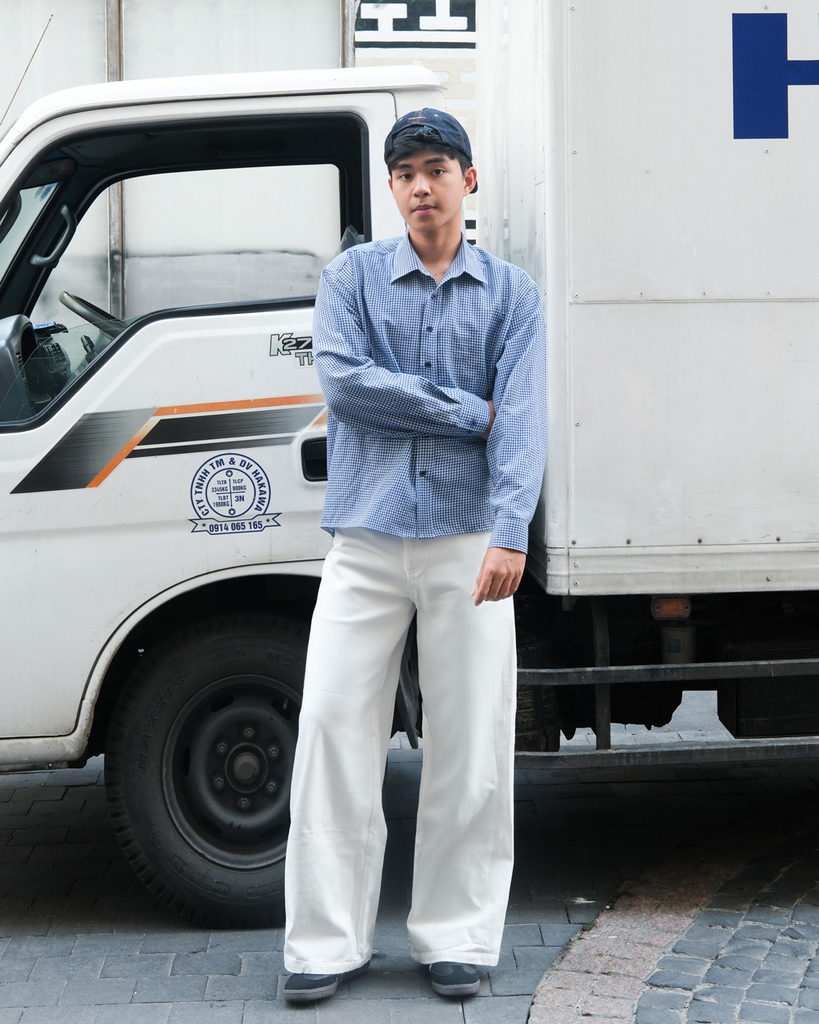 Quần Jean ống suông rộng Printed pocket