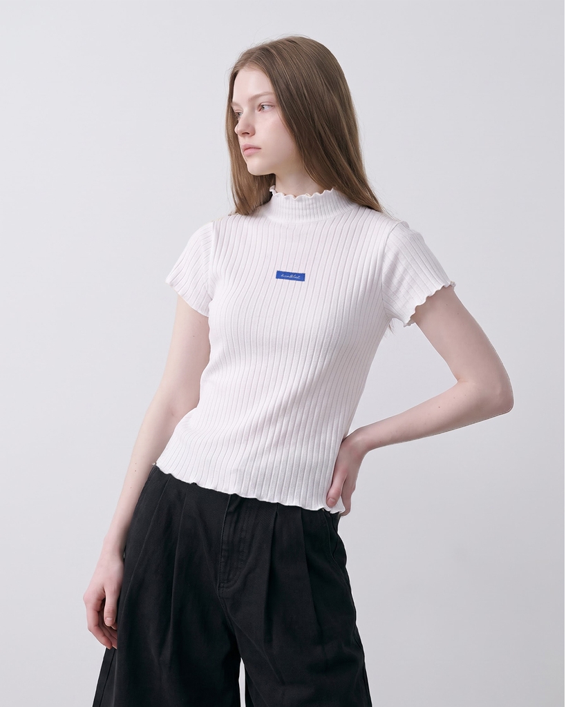 Áo thun Cổ cao Candy Top
