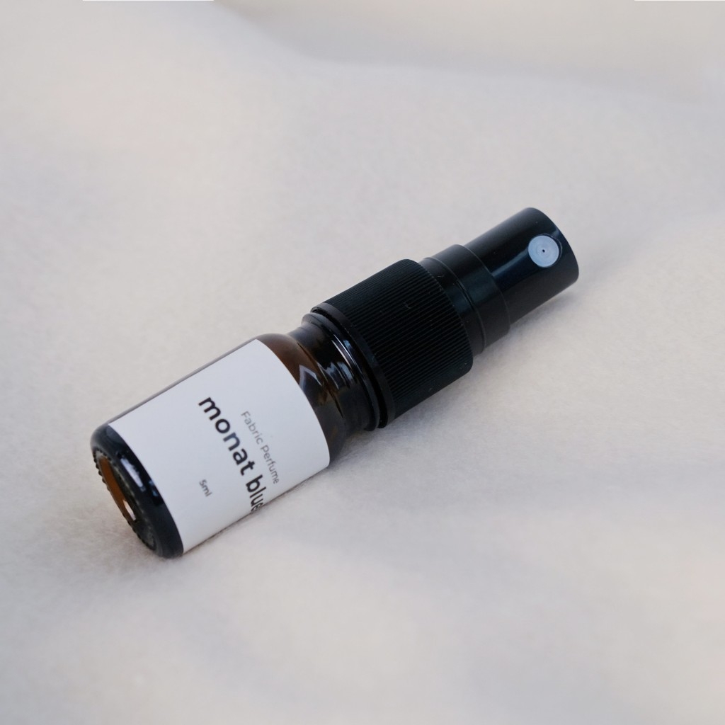 Fabric Perfume - Nước hoa xịt vải quần áo lưu hương