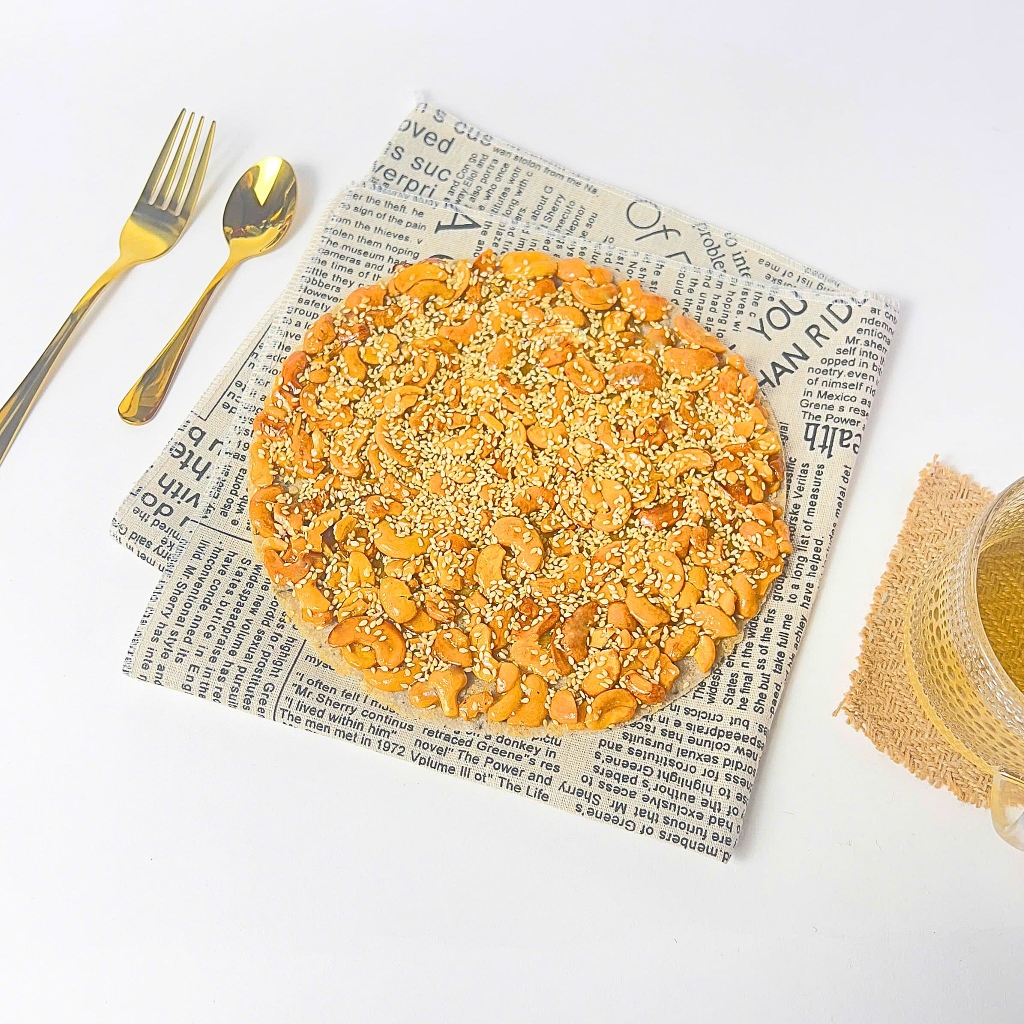 Kẹo hạt điều 1 Miếng Bánh Đa (Đặc Biệt)