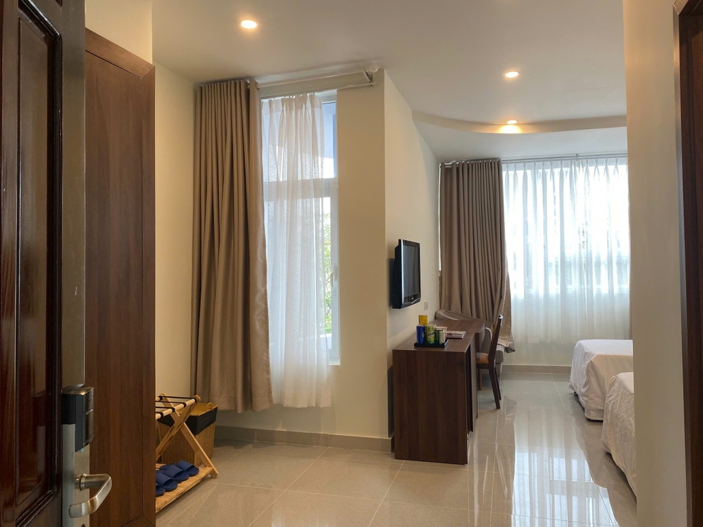 DELUXE Twin (mới)