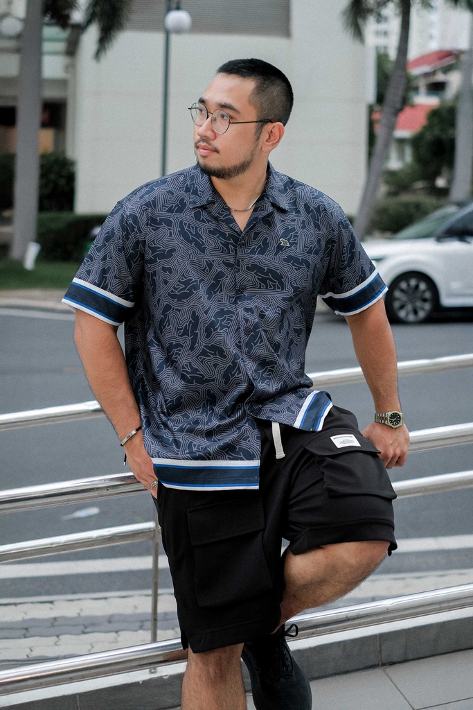 Sơ Mi Cuban Lụa Băng Họa Tiết Monobear Xanh Đen