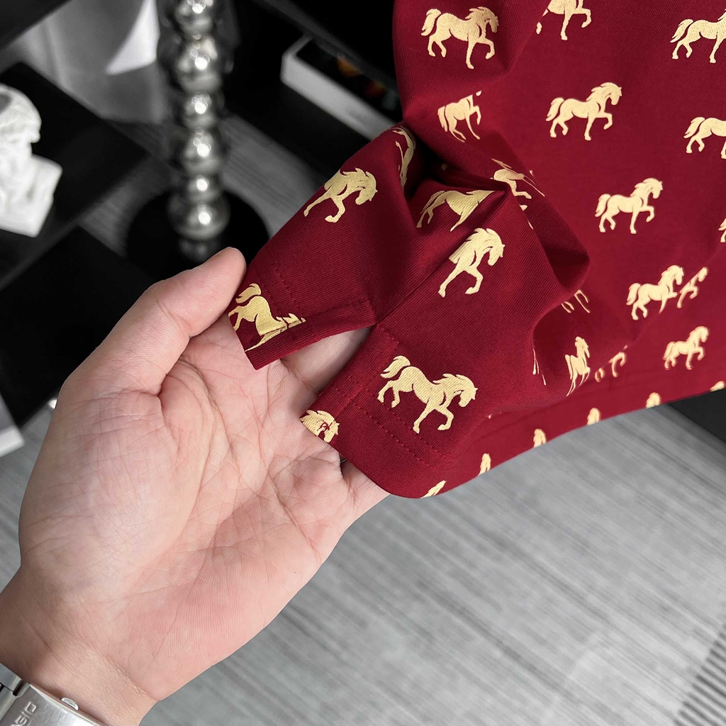 Áo Polo Cotton Đỏ Đô In Trame Ngựa Vàng