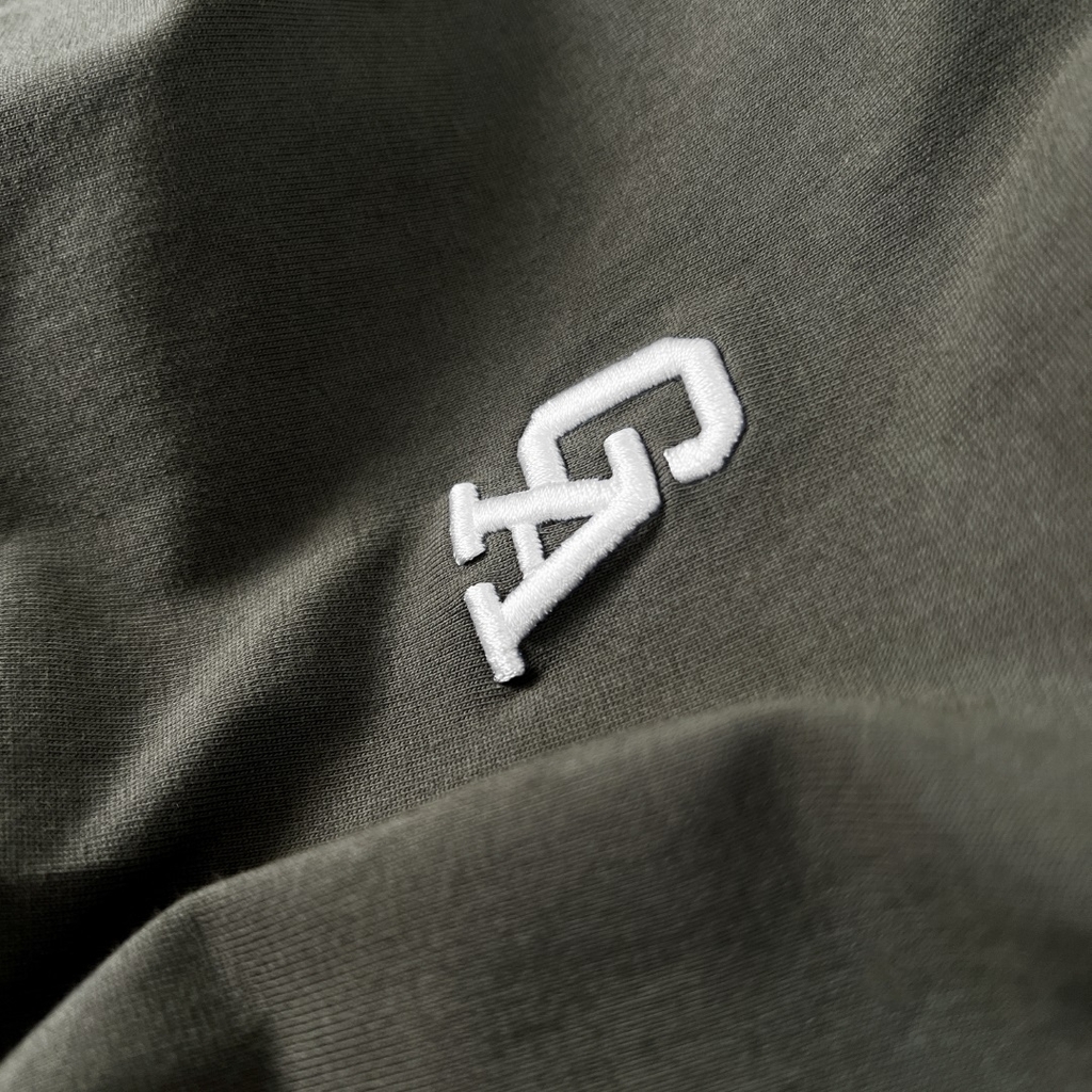 Áo thun Bigsize Thêu logo GA Xẻ tà Màu Xanh rêu